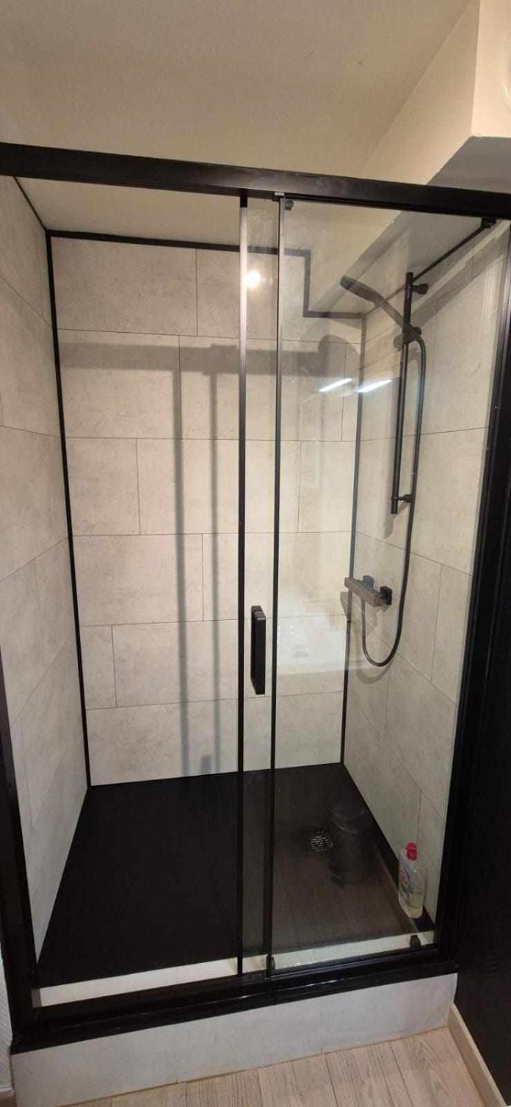 Superbe appartement avec parking gratuit sur place Nancy Extérieur photo